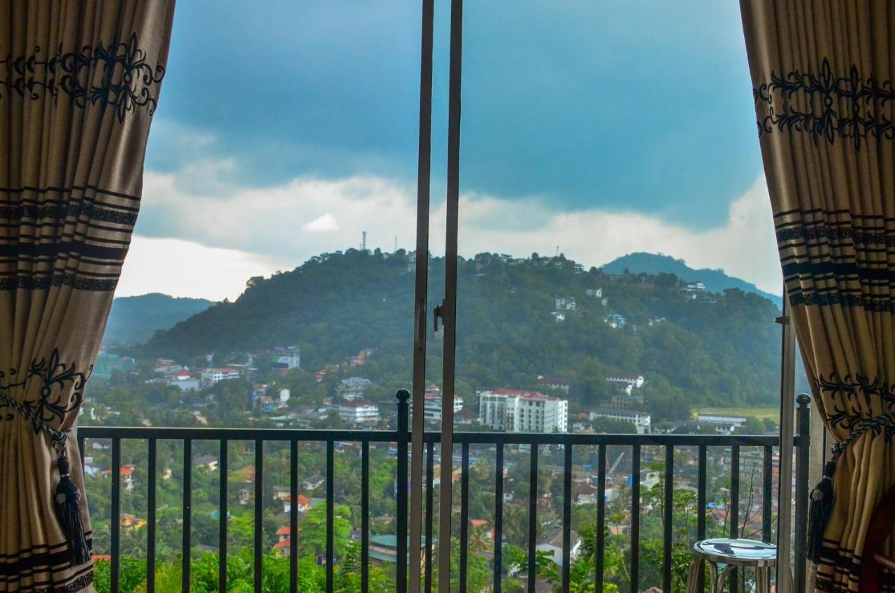 Angel Tower Bed & Breakfast Kandy Exterior photo