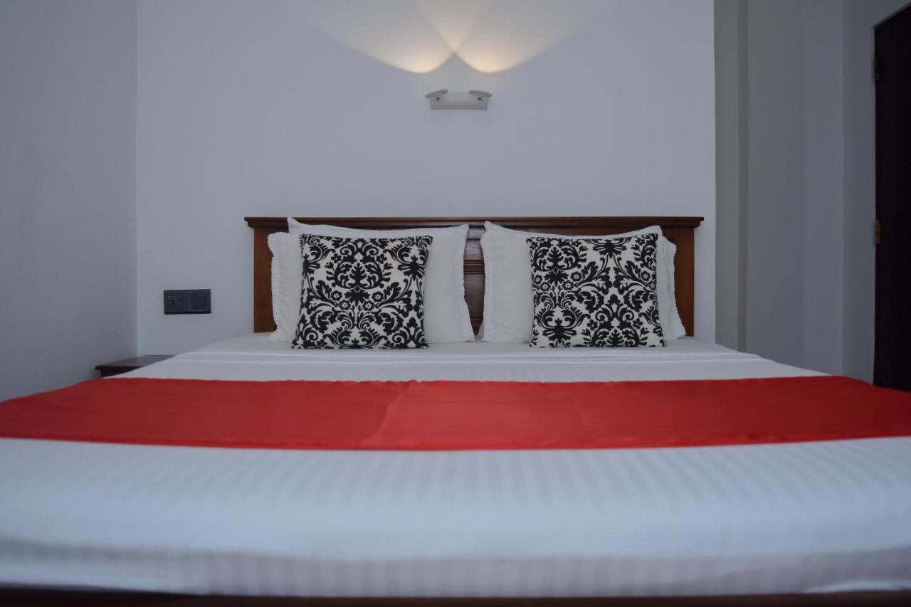 Angel Tower Bed & Breakfast Kandy Exterior photo